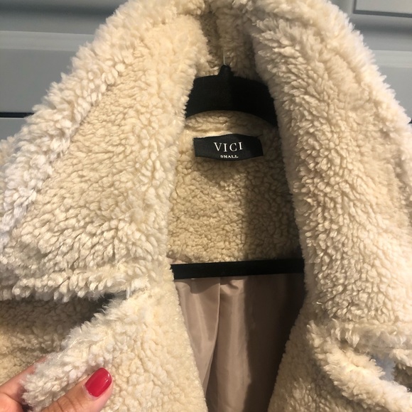 Vici Heavy Clouds Sherpa Moto Jacket SM in cream!! - Picture 5 of 5